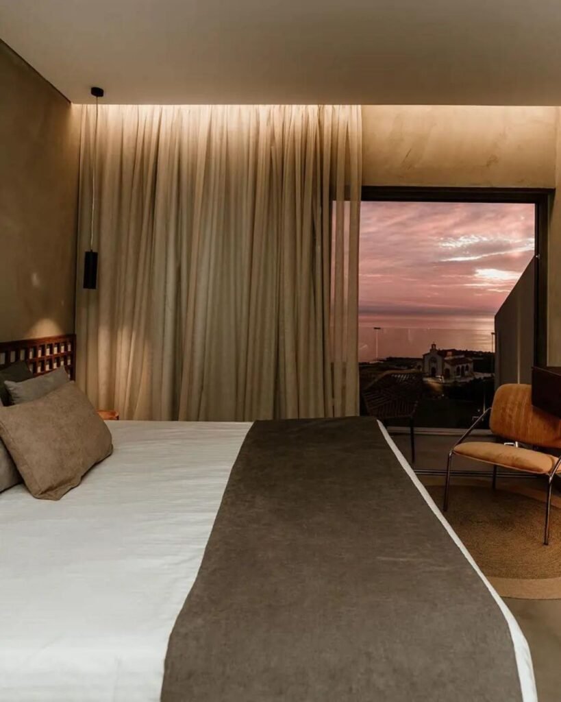 cavo-zoe-cyprus-guest-room-balcony-sunset