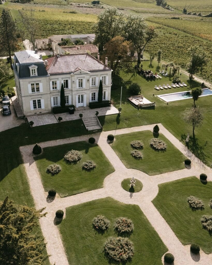 real_wedding_chateau_garde