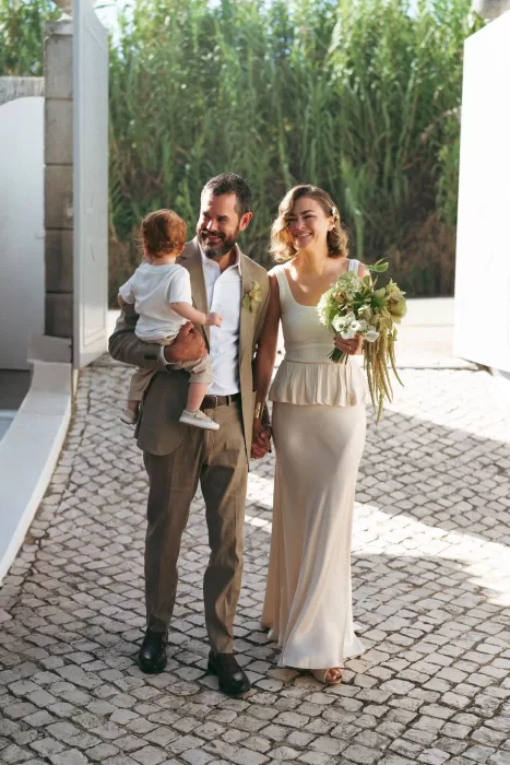 Bride and groom celebrating with family members at Casa Sacoto